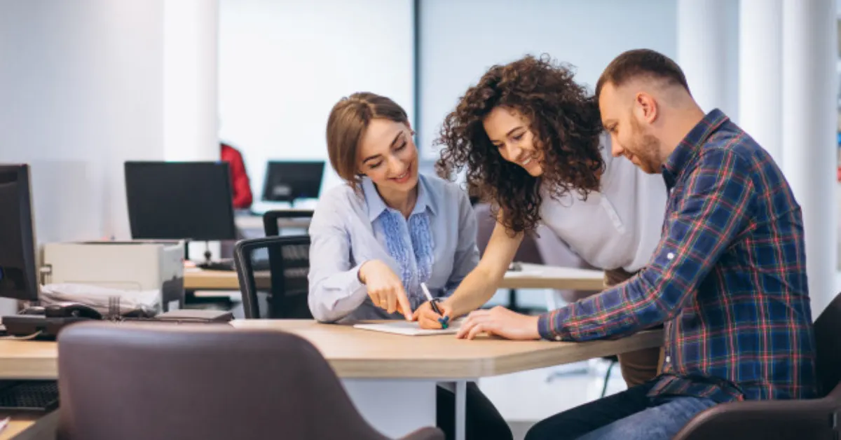 Tailored vs. Generic Databases The Smart Choice for B2B Growth
