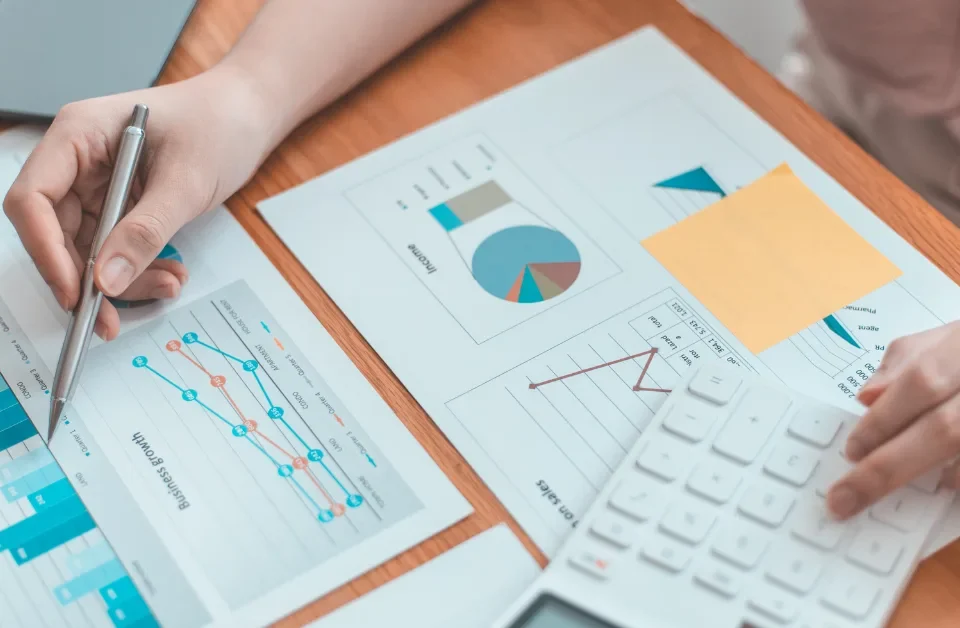 Competitive Analysis in Digital Research RI Digital Research Strategy