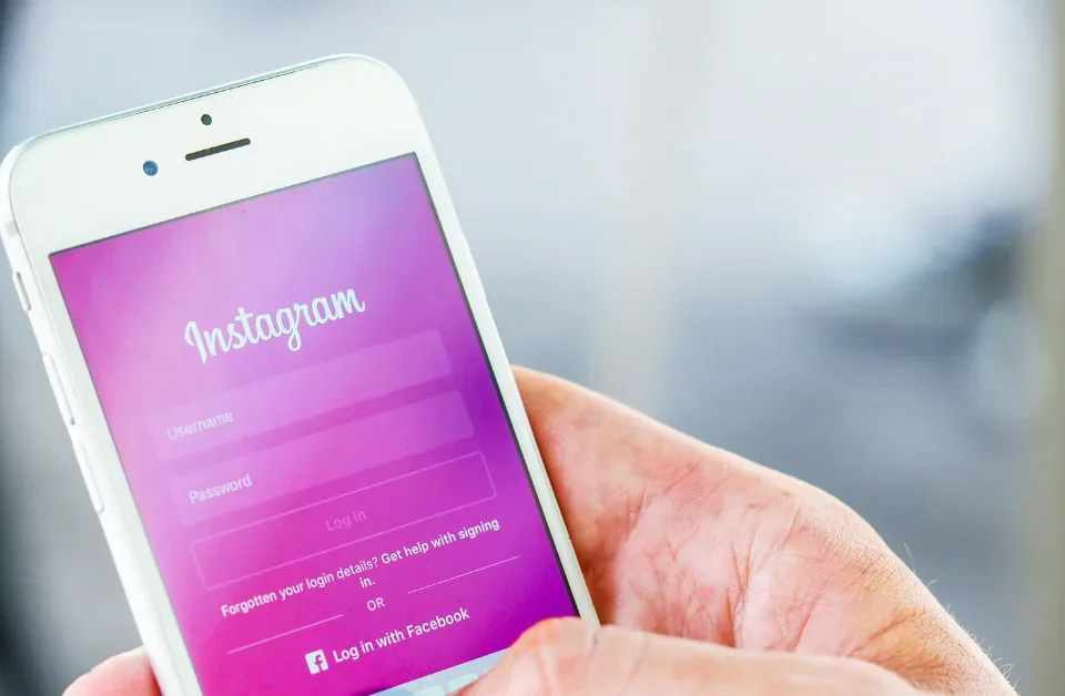 Mobile First Digital Research Smart Strategies for a Mobile World